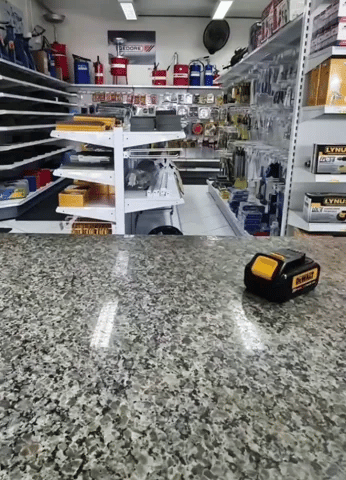🔥 PROMO - Taladro inalámbrico con kit completo + 1 batería gratis.